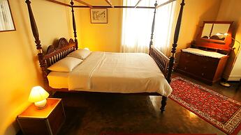 Senani Colonial Holiday Bungalow