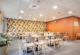 B&B HOTEL Marseille Les ports