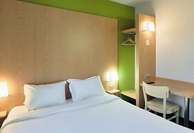 B&B HOTEL Paris Est Bobigny