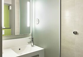 B&B HOTEL Paris Est Bobigny
