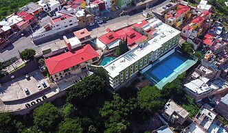 Hotel Paseo de la Presa