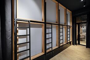 InBox Capsule Hotel