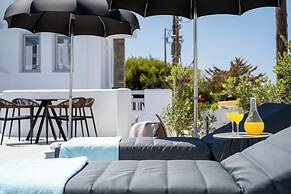 Quartano Suites by Heliessa