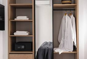 Quartano Suites by Heliessa