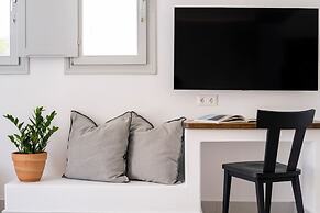 Quartano Suites by Heliessa