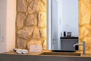 Quartano Suites by Heliessa