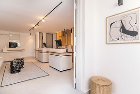 Quartano Suites by Heliessa