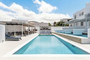 Quartano Suites by Heliessa