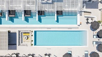 Quartano Suites by Heliessa