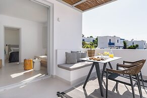 Quartano Suites by Heliessa