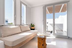 Quartano Suites by Heliessa