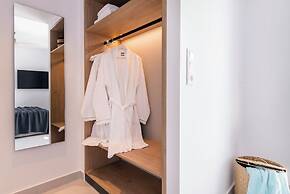 Quartano Suites by Heliessa