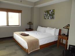 Echo Bluff State Park