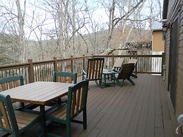 Echo Bluff State Park