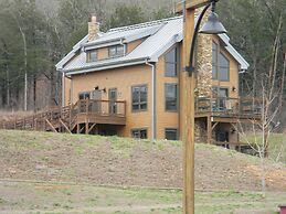 Echo Bluff State Park