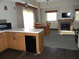 Echo Bluff State Park