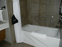 Echo Bluff State Park