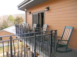 Echo Bluff State Park