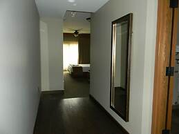 Echo Bluff State Park