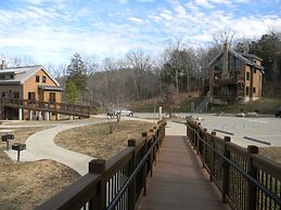 Echo Bluff State Park