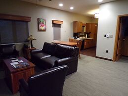 Echo Bluff State Park