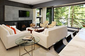 Durant Condominiums by Frias