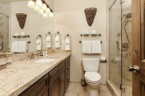 Durant Condominiums by Frias