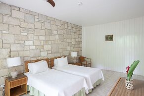 Frenchman's Cove Resort