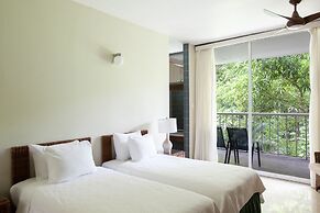 Frenchman's Cove Resort