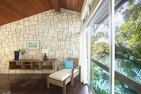 Frenchman's Cove Resort