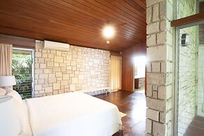 Frenchman's Cove Resort