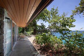 Frenchman's Cove Resort