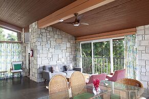 Frenchman's Cove Resort