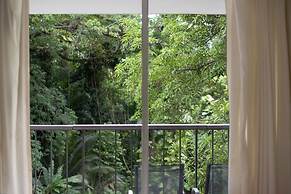 Frenchman's Cove Resort