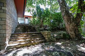 Frenchman's Cove Resort