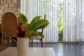 Frenchman's Cove Resort