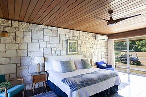 Frenchman's Cove Resort