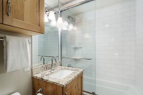 Fasching Haus Condominiums by Frias