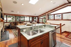 Fasching Haus Condominiums by Frias