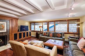 Fasching Haus Condominiums by Frias