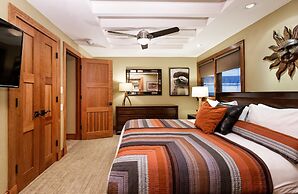 Fasching Haus Condominiums by Frias