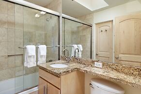 Fasching Haus Condominiums by Frias