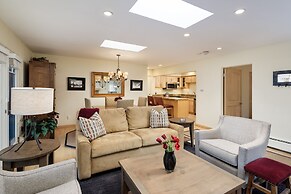 Fasching Haus Condominiums by Frias