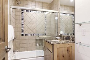 Fasching Haus Condominiums by Frias