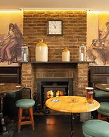The Crown Hotel