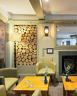 The Crown Hotel