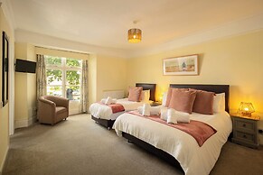 The Crown Hotel