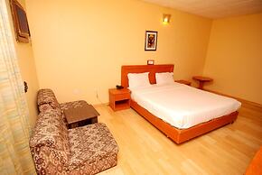 Hotel Rosebud