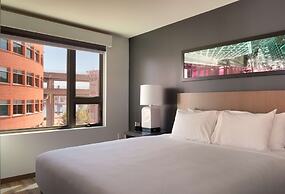 Hyatt House Portland/Downtown