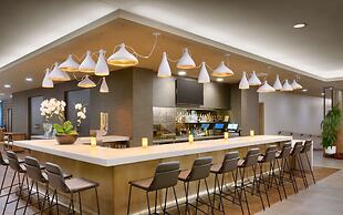 Hyatt House Portland/Downtown